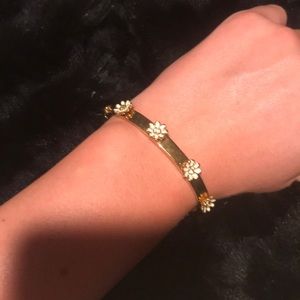 juicy couture daisy bracelet